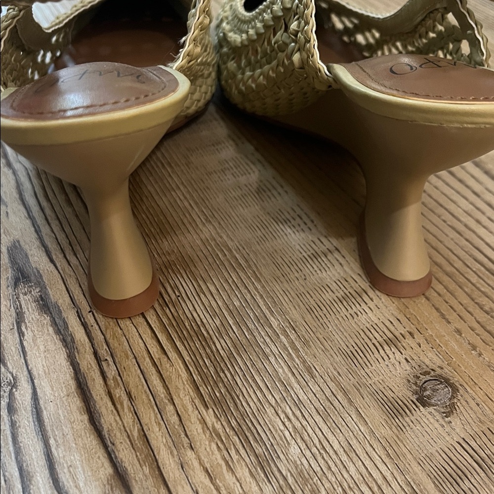IMPO Women's Green Woven Slingback Flats - Picture 4 of 9